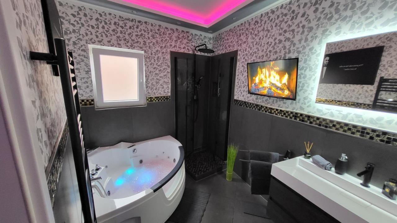 ヘルデッケLuxus Loft Whirlpool Designer Kueche Badアパートメント エクステリア 写真